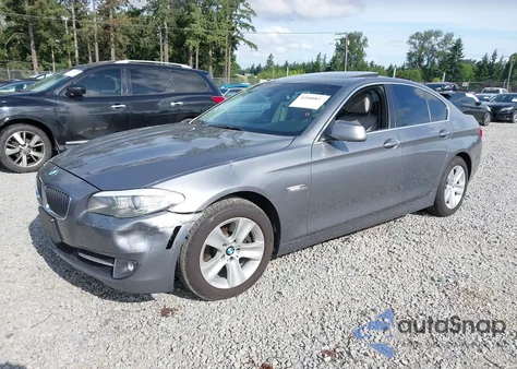 2011 BMW 528I из США, поврежденный, VIN WBAFR1C59BC742246